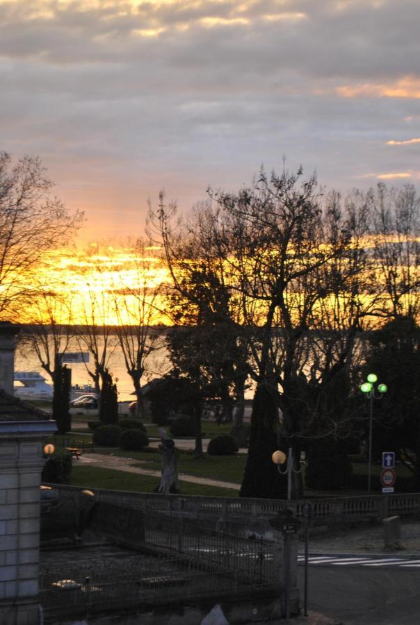 Auberge Du Porche Blaye Zewnętrze zdjęcie