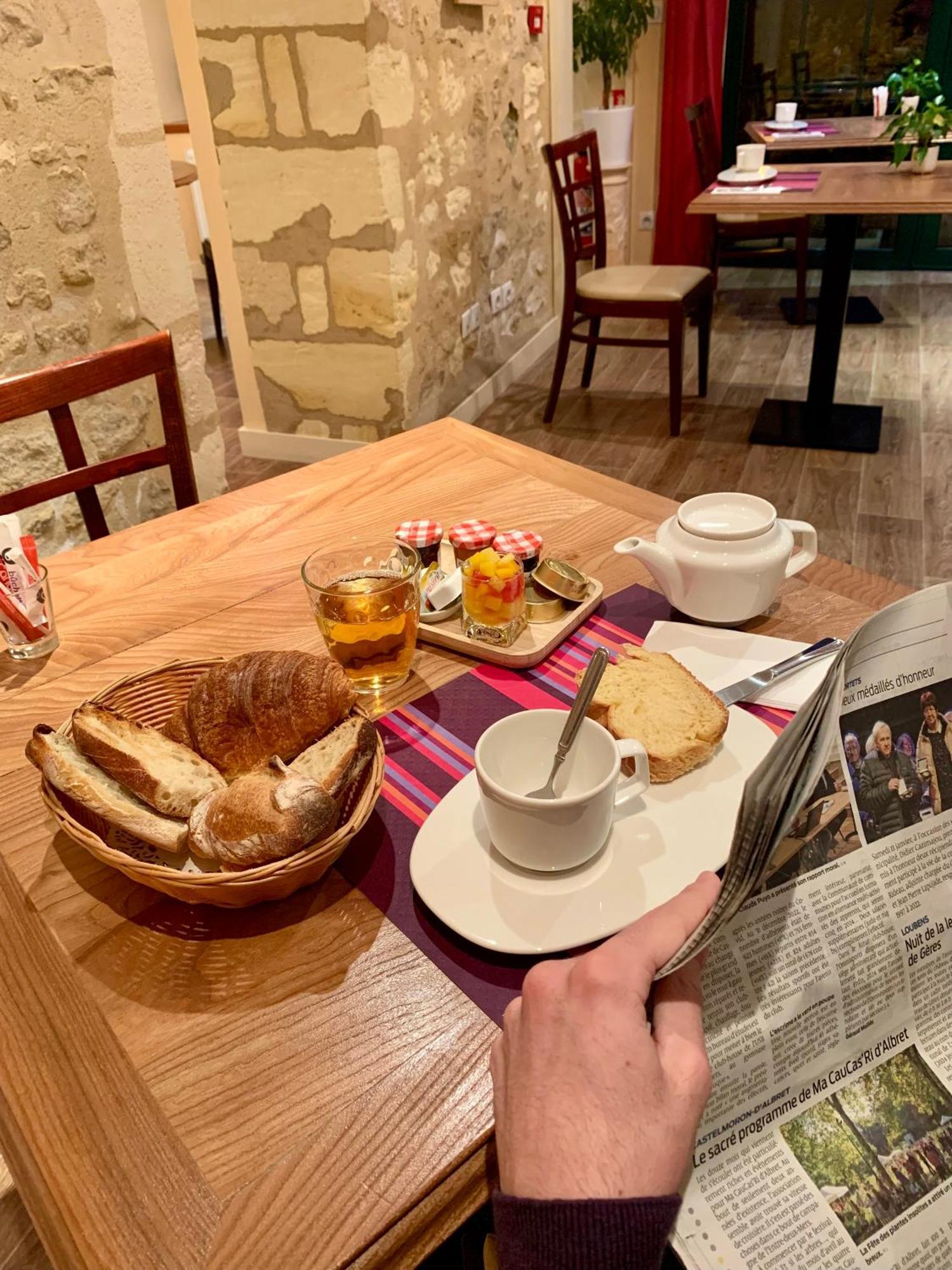Auberge Du Porche Blaye Zewnętrze zdjęcie